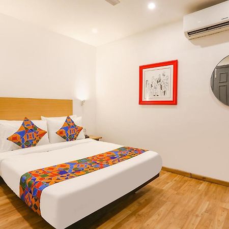 Fabexpress D2 Paschim Vihar Hotel Delhi  Exterior photo
